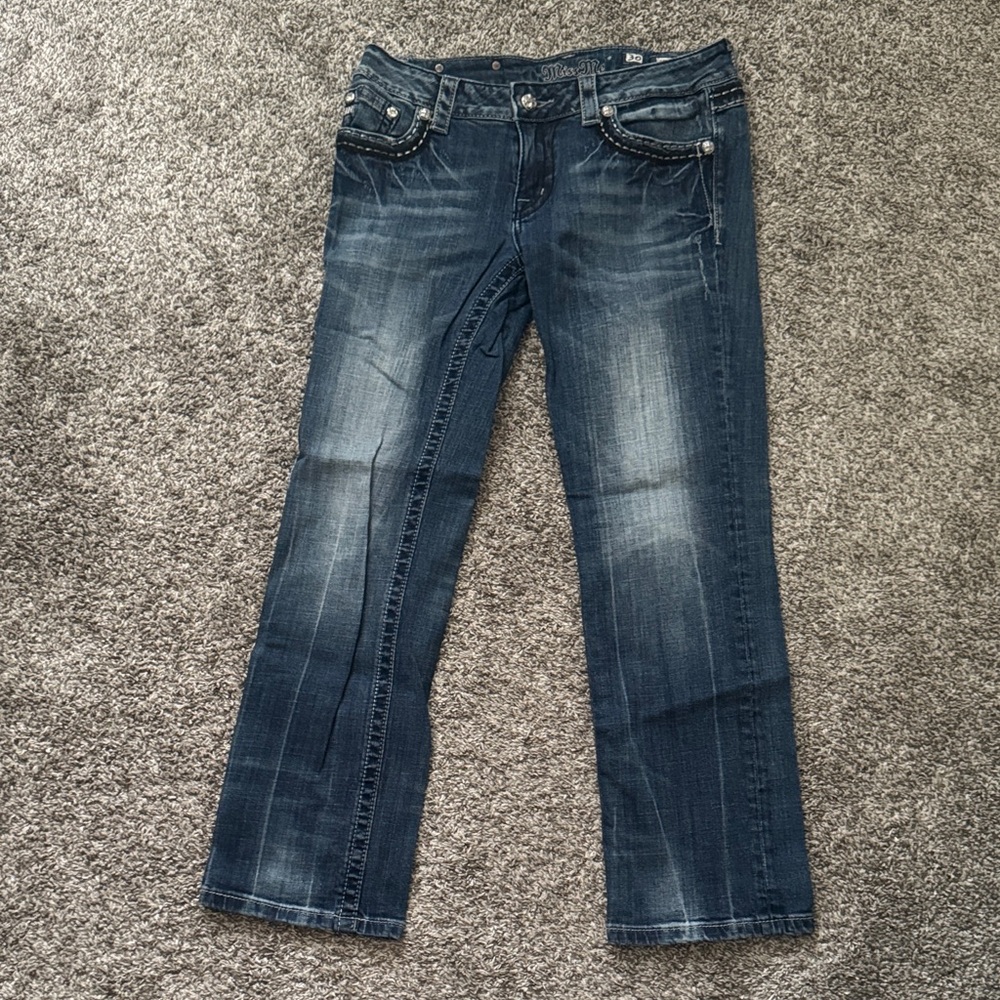 Women’s miss me capri jeans